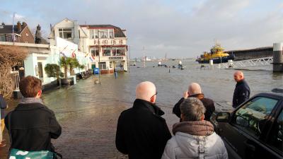 Slechts 15 procent Dordrechters kan worden gered bij overstroming Slechts 15 procent Dordrechters kan worden gered bij overstroming