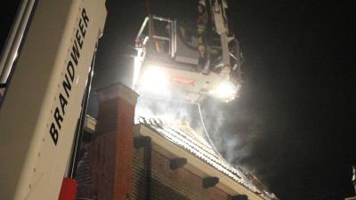 hoogwerker-brandweer-dak