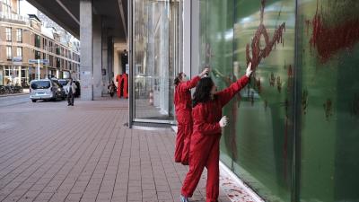 Besmeuren van hoofdkantoor KPN
