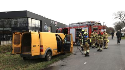 Brandweer blust brand