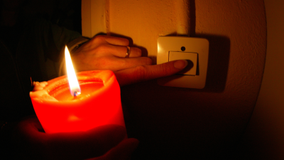 Milieudienst DCMR doet niet mee aan Earth Hour Milieudienst DCMR doet niet mee aan Earth Hour
