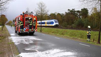Brandweer Boxtel druk op Koningsdag met opruimen van oliespoor