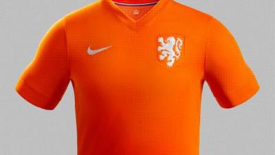 Kongolo eraf; Martins Indi en Berghuis toegevoegd aan Oranjeselectie Kongolo eraf; Martins Indi en Berghuis toegevoegd aan Oranjeselectie