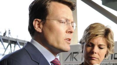 Prins Constantijn fietst virtual reality tocht langs Europese kunst Prins Constantijn fietst virtual reality tocht langs Europese kunst