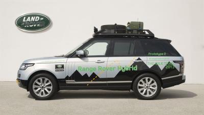 Land Rover introduceert eerste diesel-hybrides in premium SUV-segment 