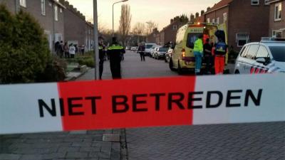 Gewonde na steekpartij Admiraal de Ruyterlaan Uithoorn