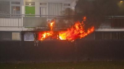 Uitslaande brand in kelderbox van flatgebouw Maassluis 