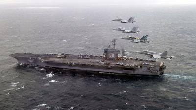 foto van vliegdekschip USS Nimitz foto van vliegdekschip USS Nimitz