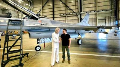 zelensky-ollongren-f16 zelensky-ollongren-f16